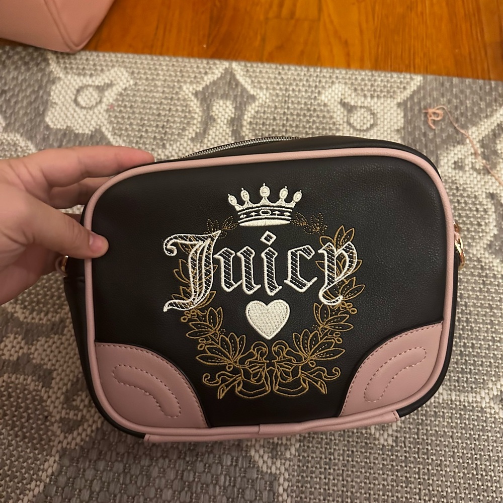 Juicy Couture crossbody camera style bag.